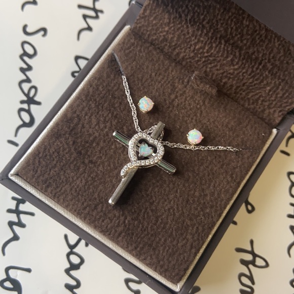 Opal Earrings & Necklace Set. Beautiful Jared Cross & Heart Necklace with Studs - Picture 2 of 5